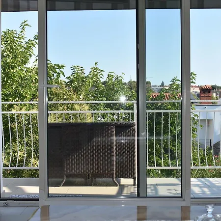 House Suzana Semesterbostad