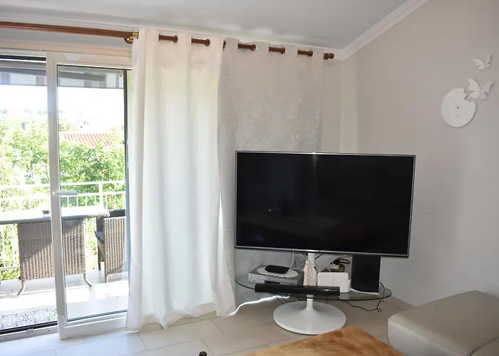 House Suzana Σπίτι διακοπών *