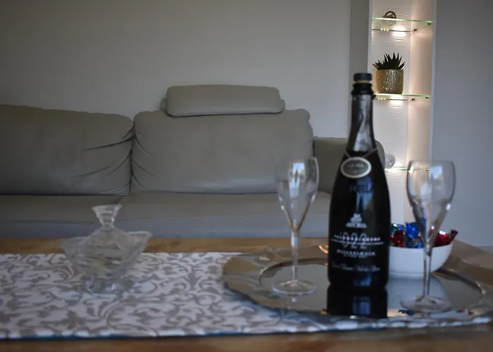 House Suzana * Πούλα